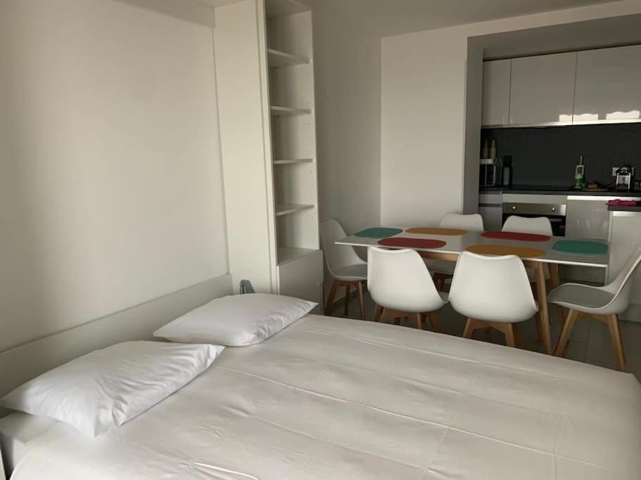 Appartement Tout Confort & Parking Beausoleil Exterior foto